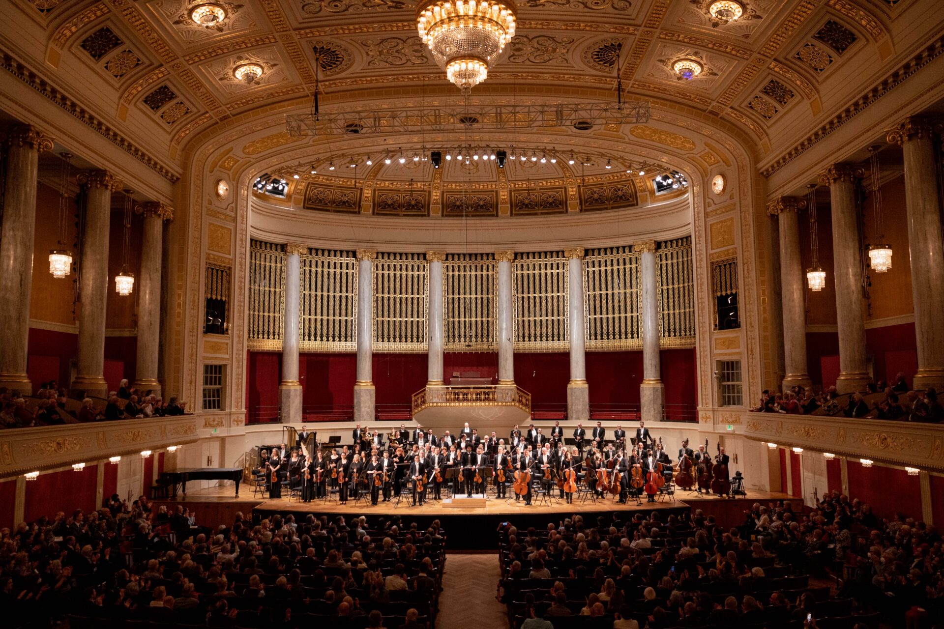 On Tour - Orchestre symphonique de Montréal